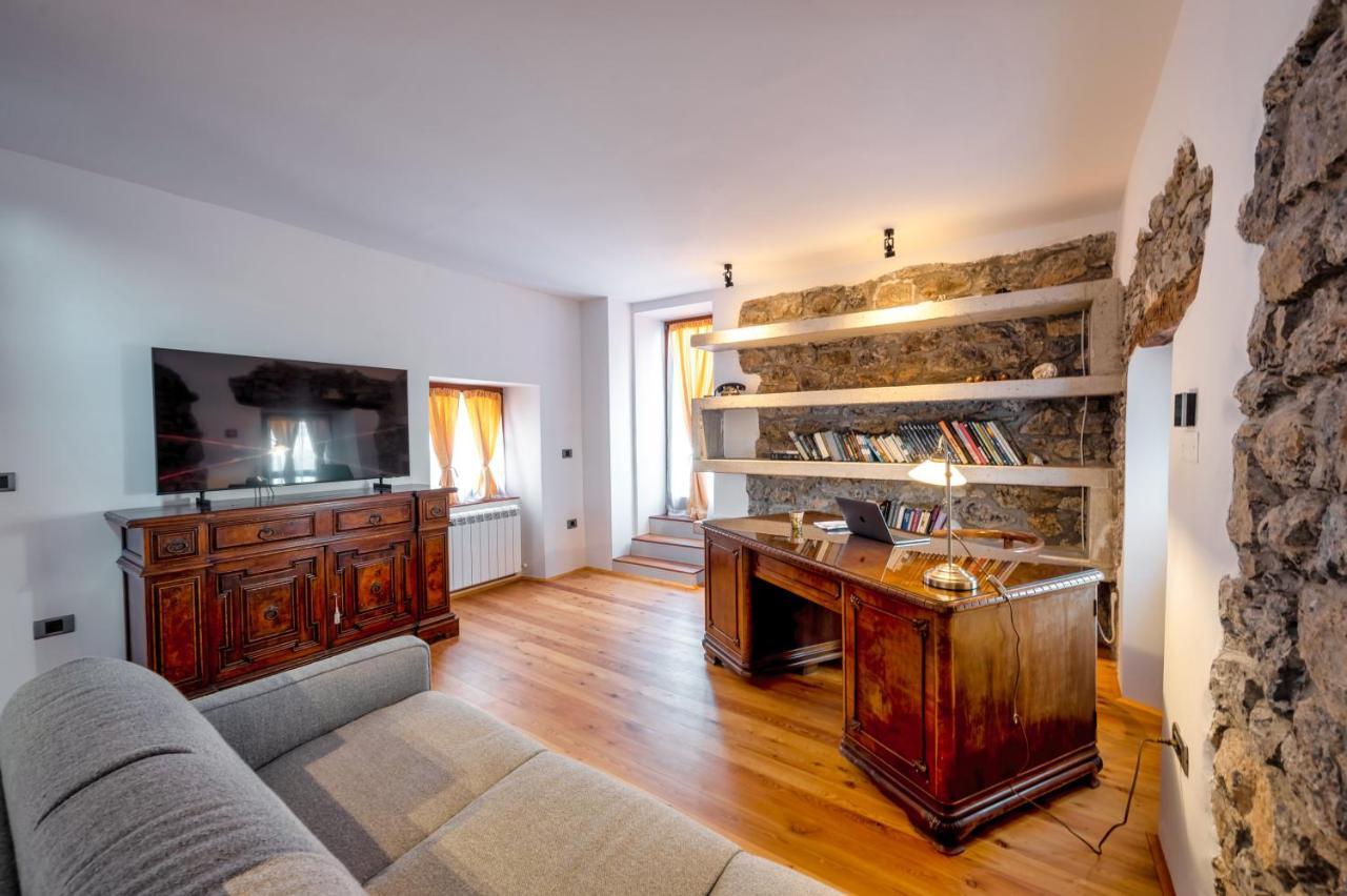 Karst House Zan Pliskovica With Private Pool Villa Dutovlje Eksteriør bilde